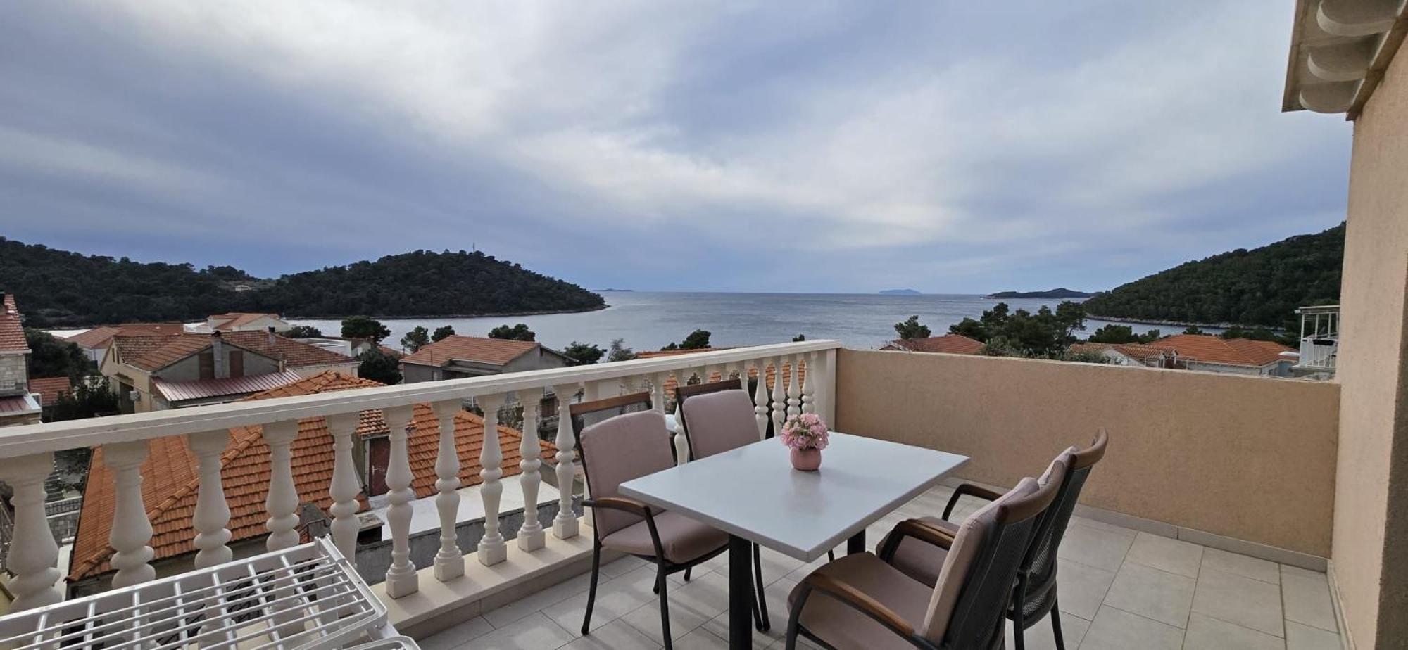 Apartman Grosic Brna Εξωτερικό φωτογραφία